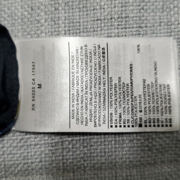 Ladies top - Picture 5 of 6